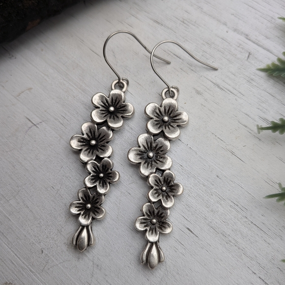Handmade Jewelry - Sterling Silver Floral Drop Earrings - Silver Flower Dangle Earrings